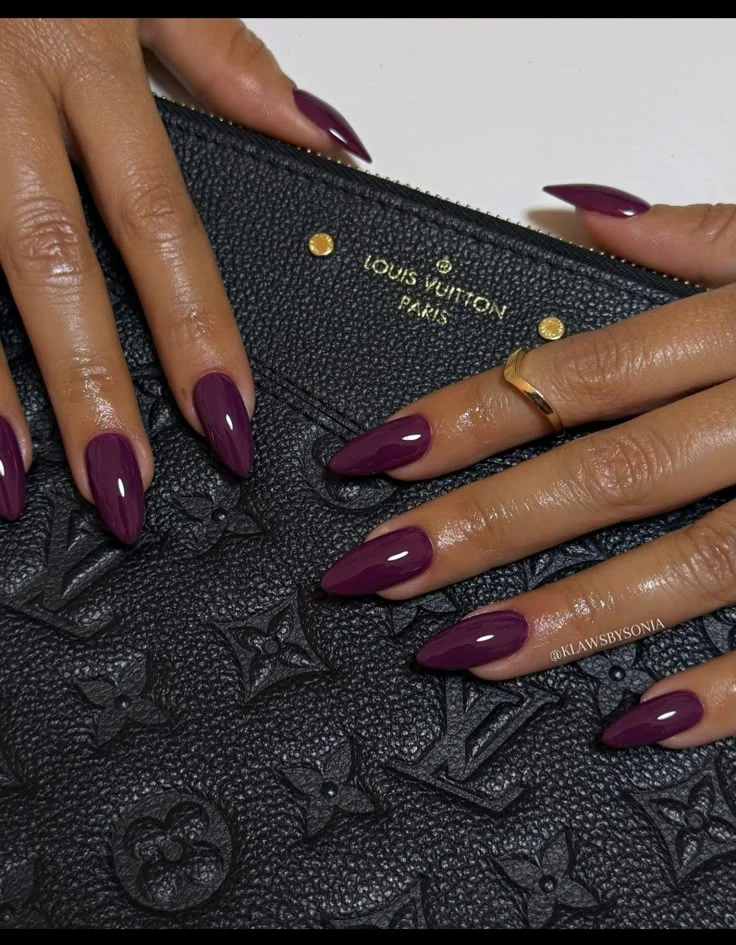 purple nails