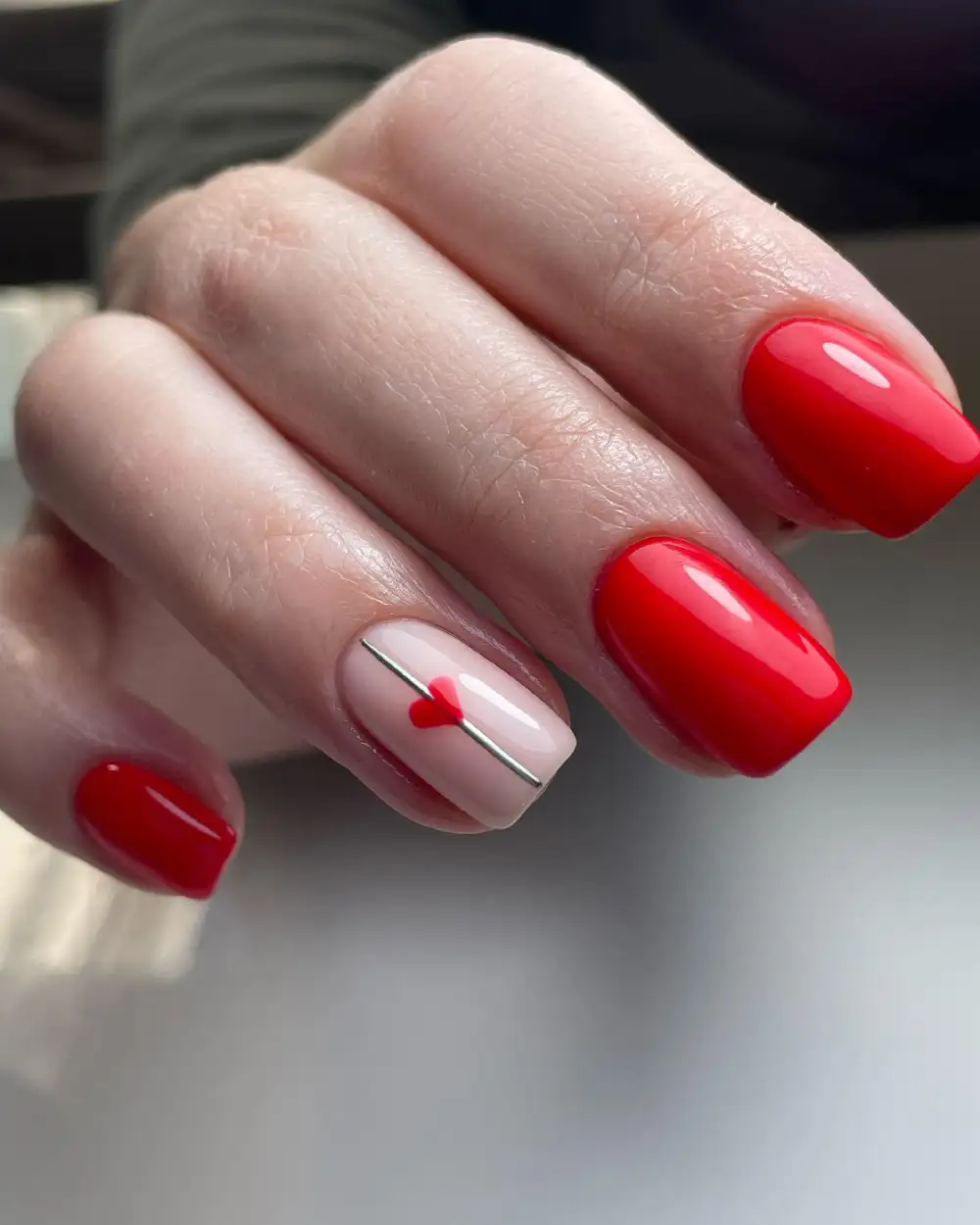 red valentines nails