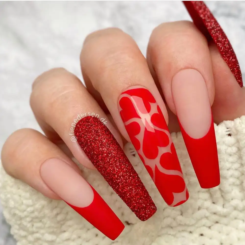 red valentines nails