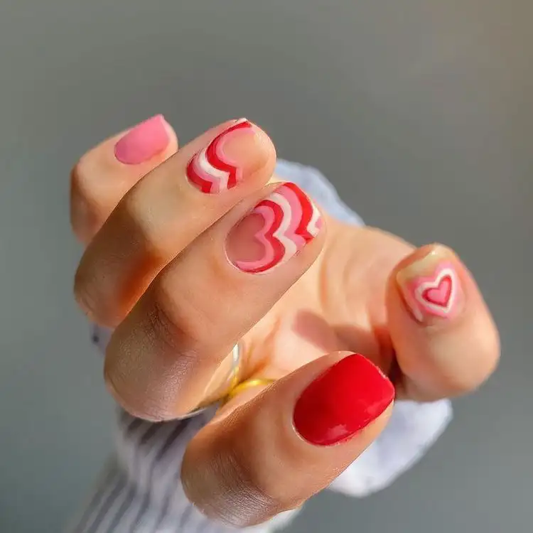 red valentines nails