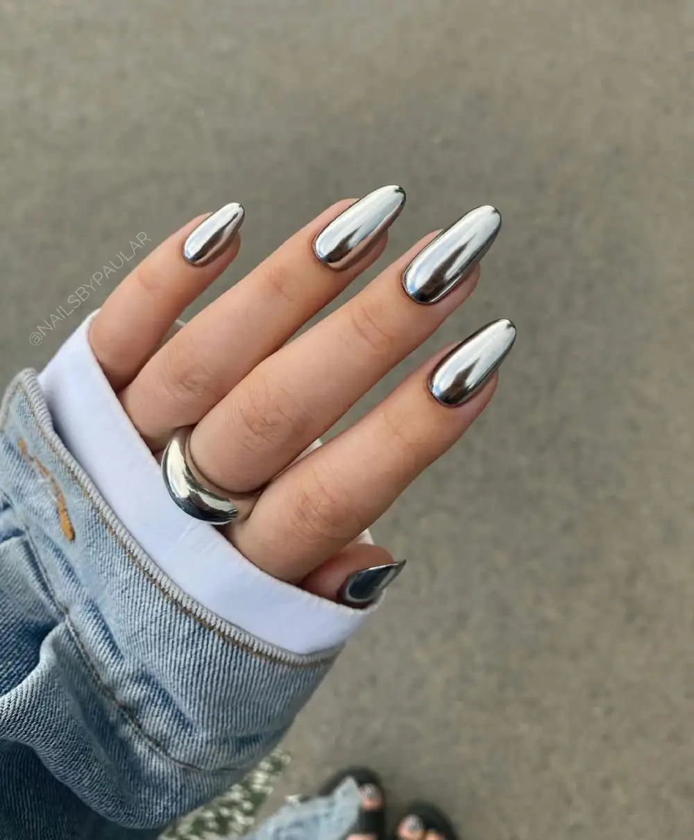silver nail